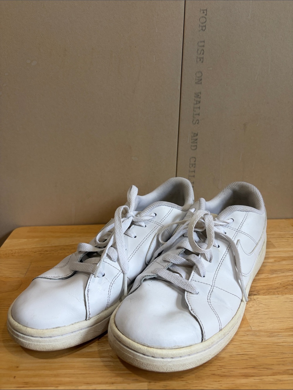 Nike All White Check Logo Sneakers Size 9